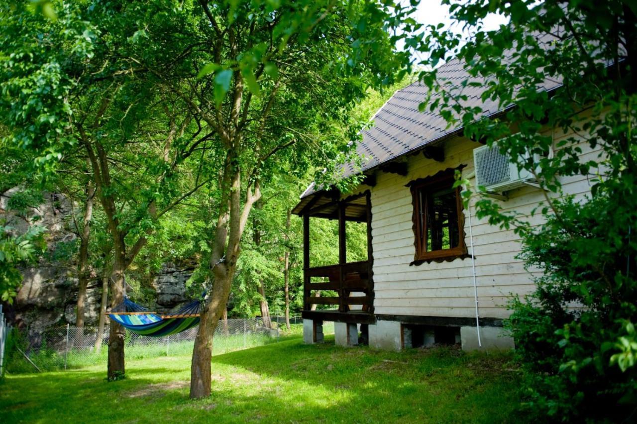 Domek Przy Rozpadlisku Podgorzyn Bagian luar foto