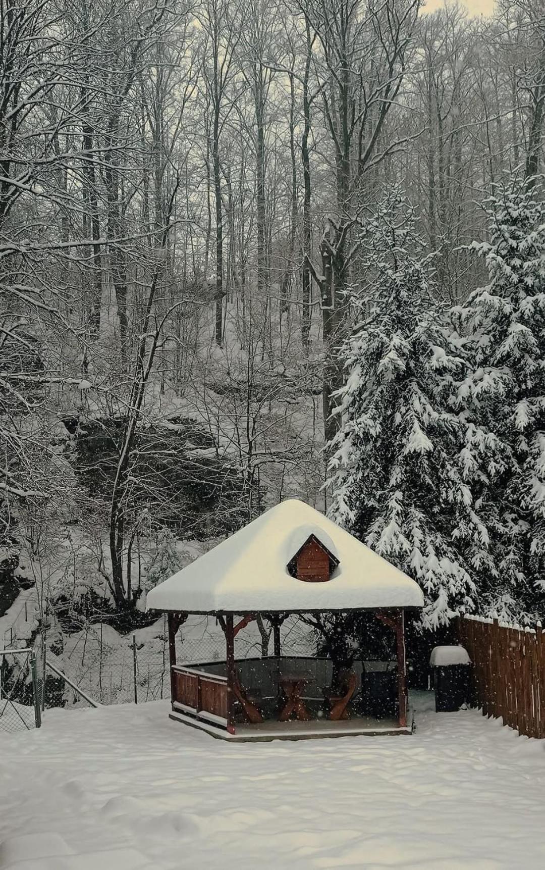 Domek Przy Rozpadlisku Podgorzyn Bagian luar foto